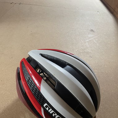 Giro Fahrradhelm