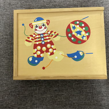 Holz Fädelspiel Clown mit Formen