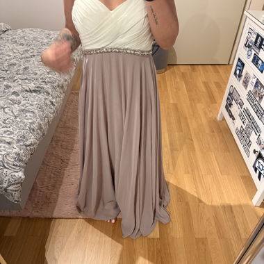 Elegantes kleid