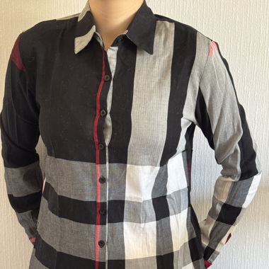 Jolie chemise marque Parisienne