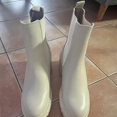 Chelsea Boots