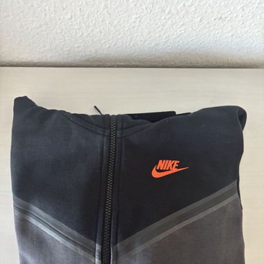 Nike Tech Fleece