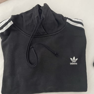 Felpa Adidas con righe