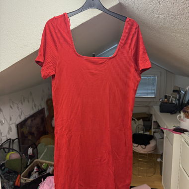 Kleid