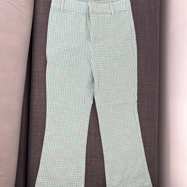 Pantalon à carreaux blanc et bleu clair