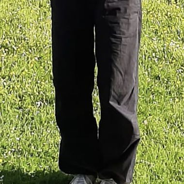 Black wide-leg balloon pants