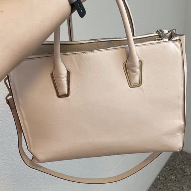 Rosa Tote Bag mit Schulterriemen