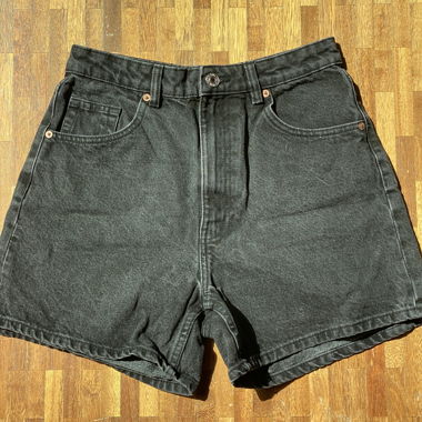 Zara Jeans-Shorts