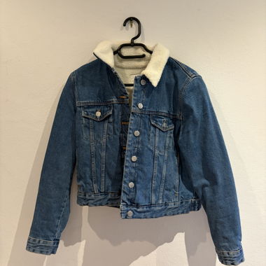 ZARA gefütterte Jeansjacke