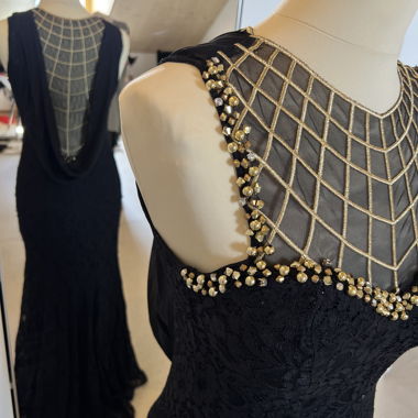 Elegante abito da sera nero