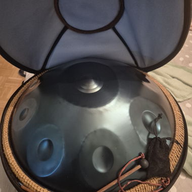 Handpan / Hang Drum with case and stand