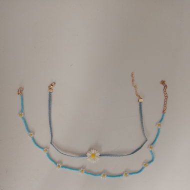 Set di Collane Blu con Margherite