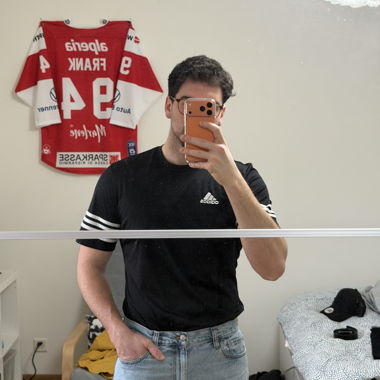 Adidas T-shirt training/running