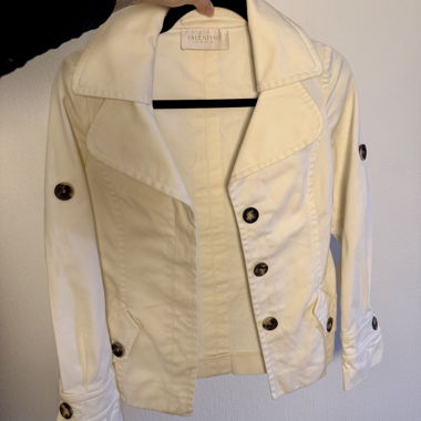 Valentino Roma – Elegant white fitted jacket