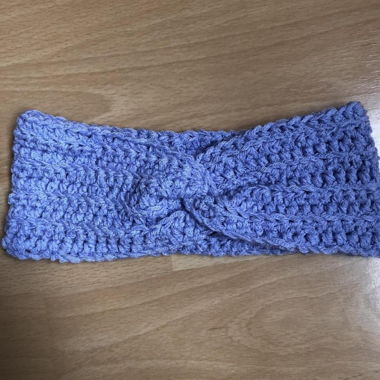 Gehäkeltes Stirnband