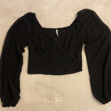 Schwarzes Langarm-Crop-Top