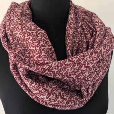 Schlauchschal bordeaux mit Blumenmuster EDC