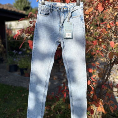 Straight Jeans hellblau