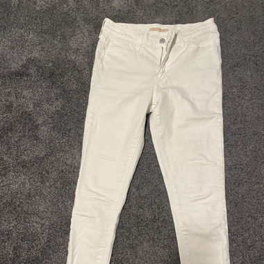 Hosen Levi’s