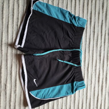 Short nike
