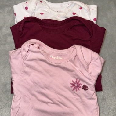 3er Set Baby Bodies