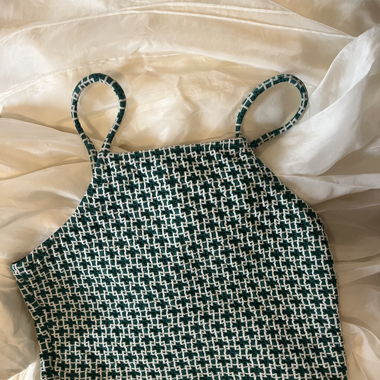 unique top