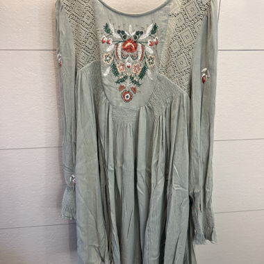 Robe tunique brodee gris vert