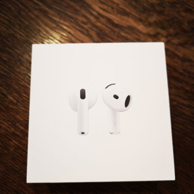 Apple AirPods 4 sealed and unused