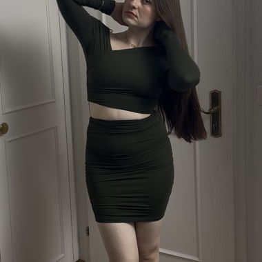 Robe verte avec cut-out