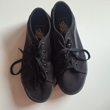 black vans
