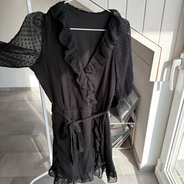 Kleid schwarz Gina Tricot