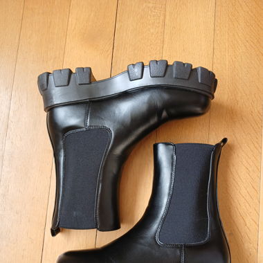 Schwarze Boots