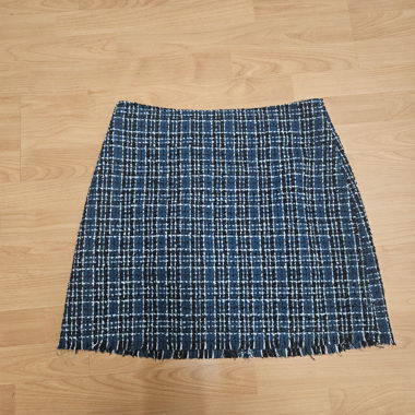 Gonna corta in tweed a quadri blu