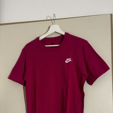 Nike T-shirt