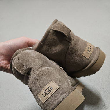 UGG Boots Classic NEU Grösse 41