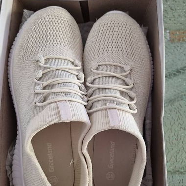 Damenschuhe 38 neu