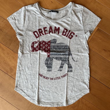 graues T-Shirt 