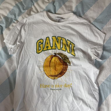 Ganni Tshirt with Peach Design