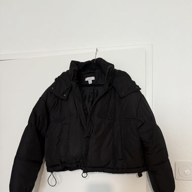 Schwarze Puffer Jacke