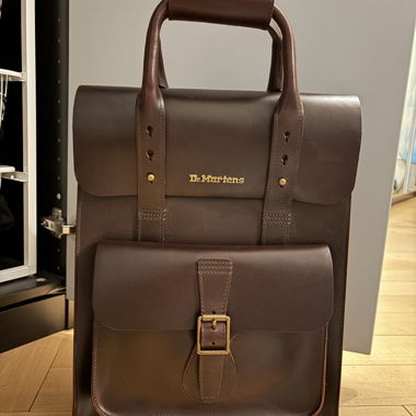 Dr. Martens brandneuer Leder-Rucksack