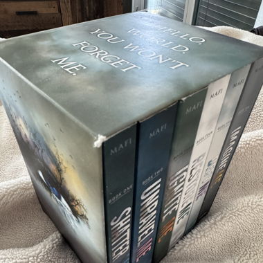 Shatter me Box 