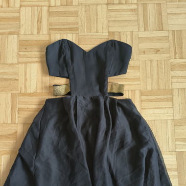 Trägerloses Kleid