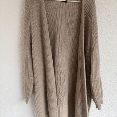 Beiger Cardigan (H&M)