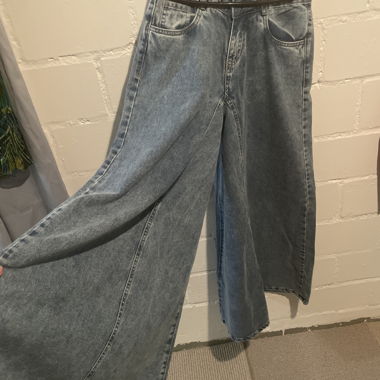 Jeans Versus gr.36