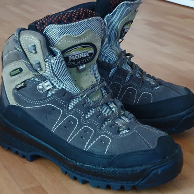 Stivali da trekking Meindl, taglia 38