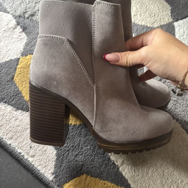 Bottines à talons 