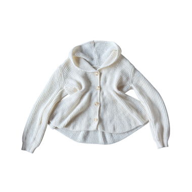 Cardigan bianco in maglia con ampio collo e bottoni