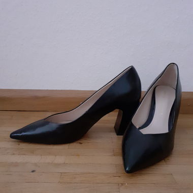 Zara black / schwarz pumps 38