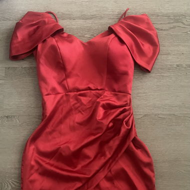 Elegant Red Silky Dress Size S