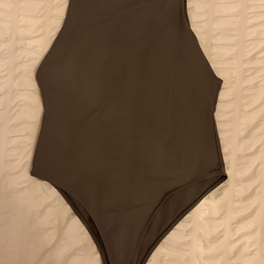 Zara-Body
